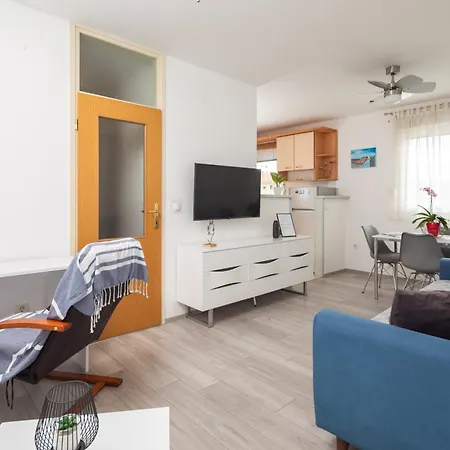 Apartment West Side *