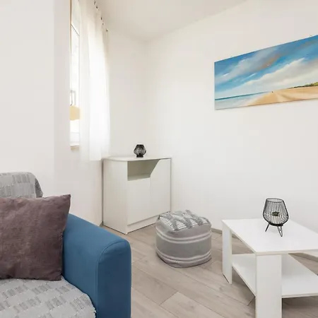 Apartament West Side *