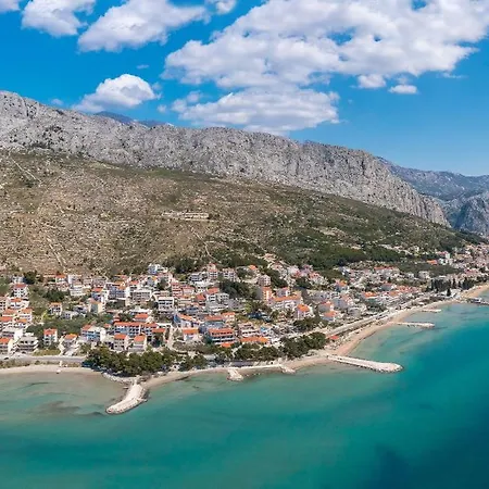 West Side Omiš